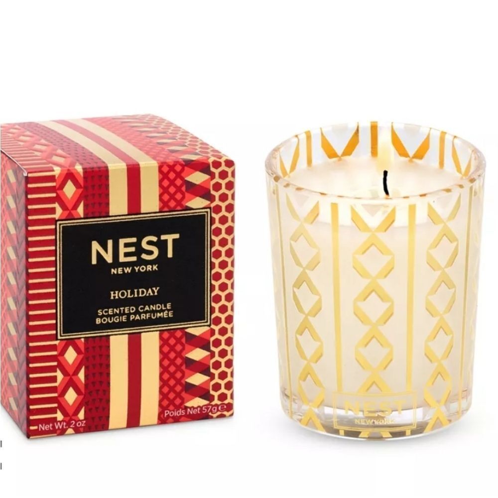 Nest holiday scented candle 2oz